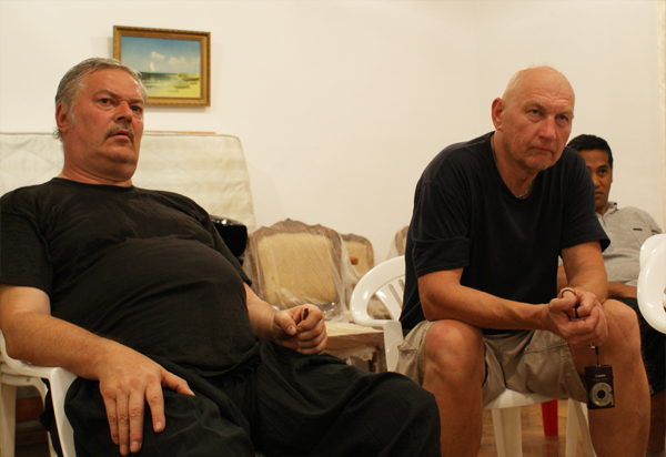 Боспорский форум 2011 Юрий Зморович поэт, композитор, Александр Александров музыкант Санкт-Петербург, Тантели Ратувухери из Антананариву,Киев политолог Боспорский форум 2011 Юрий Зморович поэт, композитор, Александр Александров музыкант Санкт-Петербург, Тантели Ратувухери из Антананариву,Киев политолог